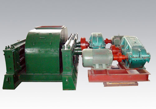 彈簧雙輥式破碎機(jī)